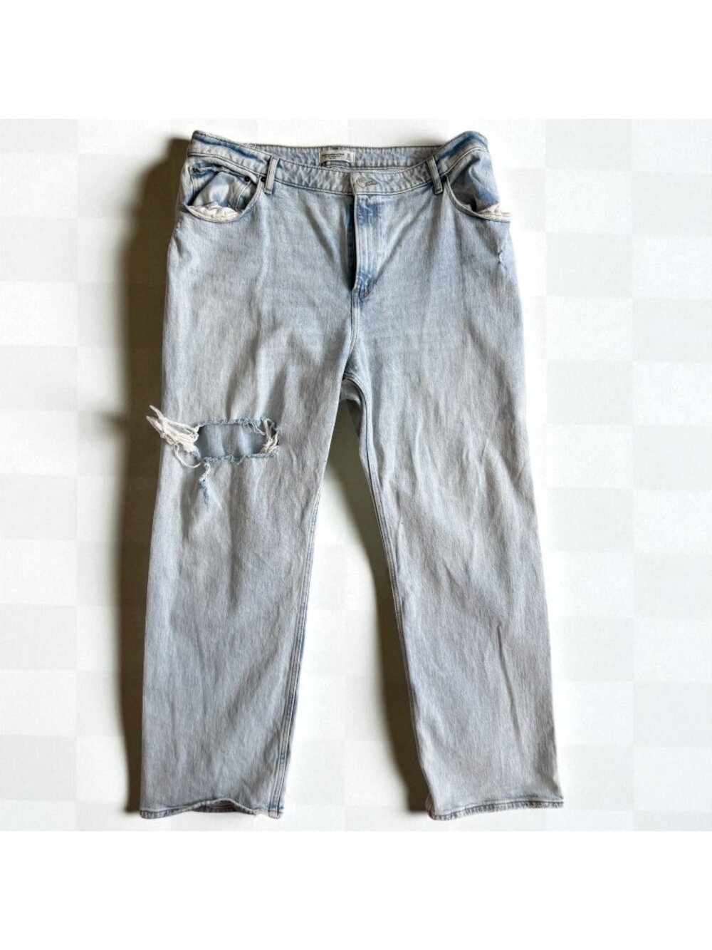 ABERCROMBIE & FITCH Curve Love Light Distressed High Rise 90s Relaxed Jean Sz 20